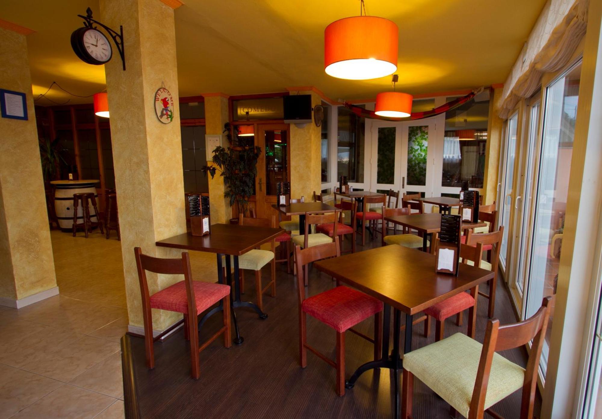 Hotel El Refugio 3 Estrellas Cóbreces Екстериор снимка