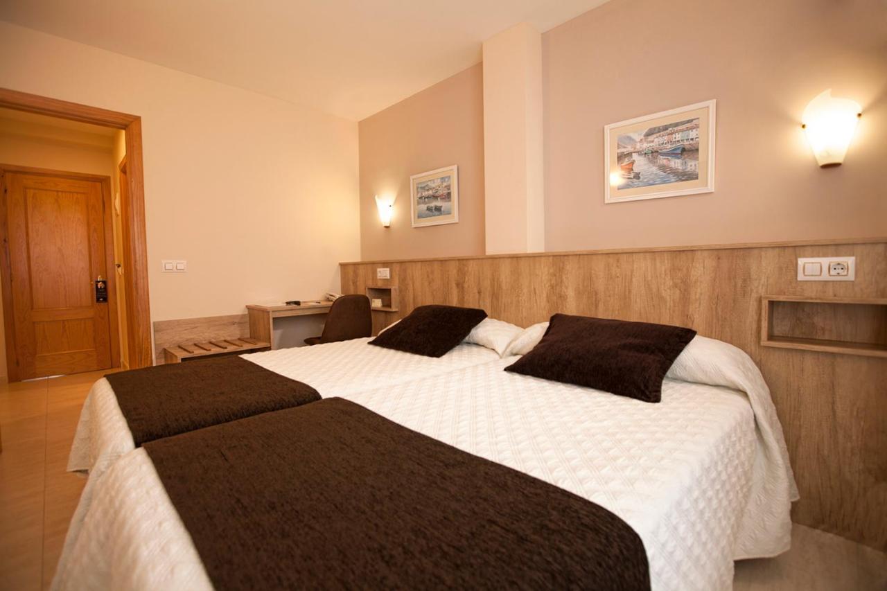 Hotel El Refugio 3 Estrellas Cóbreces Екстериор снимка